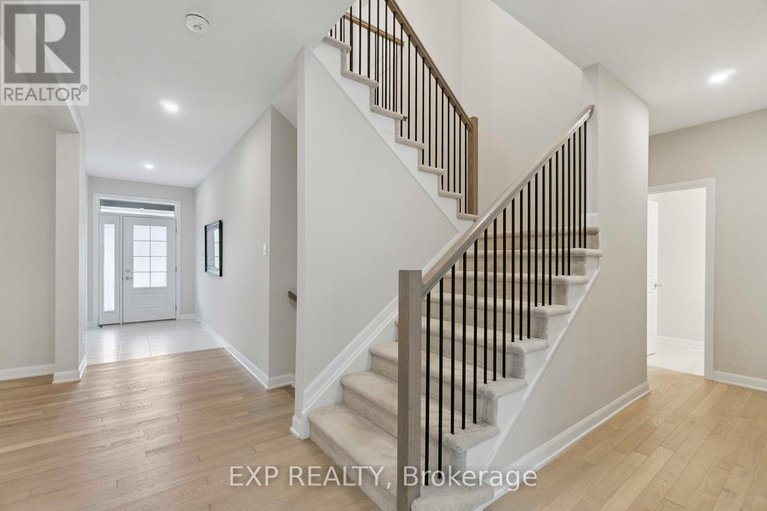 28534992/181-lynn-coulter-street/half-moon-bay/ottawa/ontario/K2J7C2_4