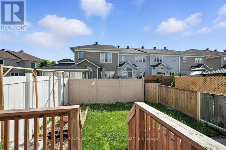 28587957/748-morningstar-way/mer-bleuebradley-estatesanderson-park/ottawa/ontario/K1W0G6_36