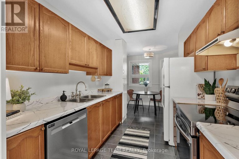 28651706/41-peterson-place/katimavik/ottawa/ontario/K2L4A8_16