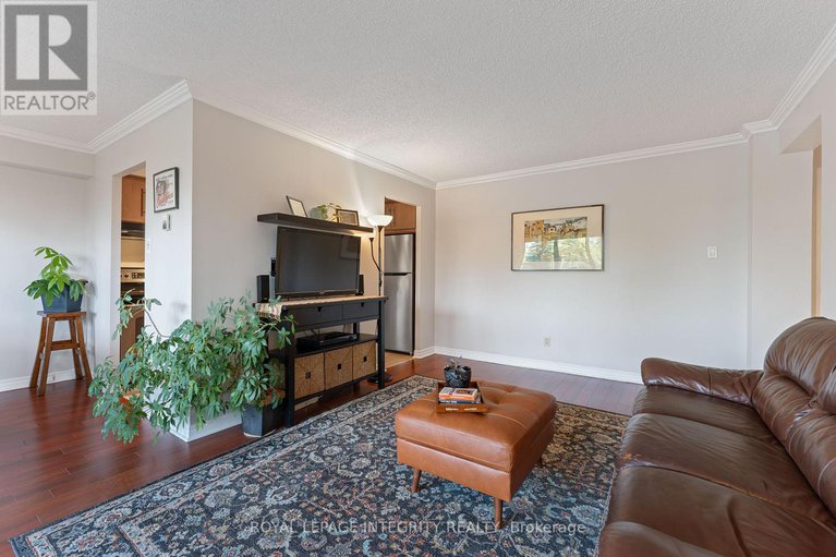 28650131/303-665-bathgate-drive/carson-meadows/ottawa/ontario/K1K3Y4_8