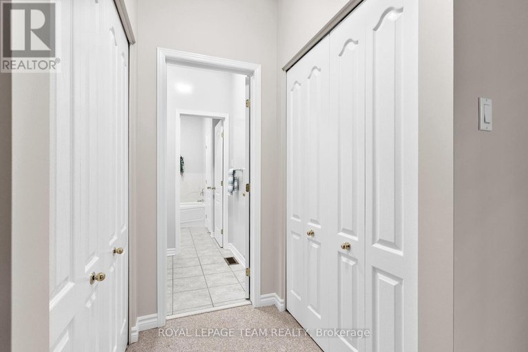 28339224/13-eileen-crescent/stittsville-central/ottawa/ontario/K2S1M3_21