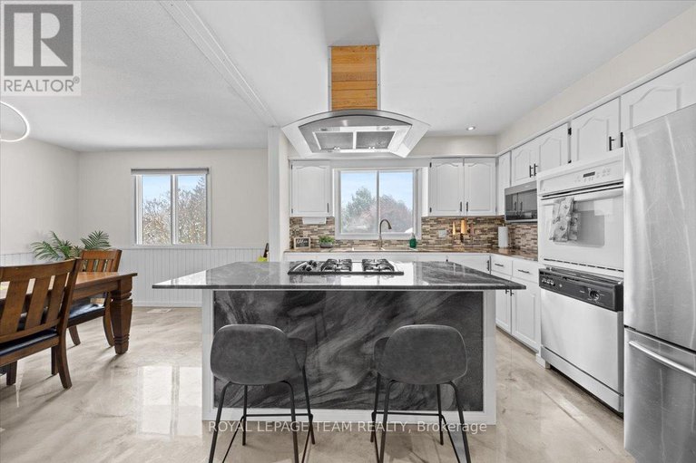 29101307/9161-county-rd-6-north/augusta-twp/augusta/ontario/K0G1R0_20