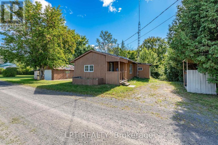 28900708/7-broadway-street/north-grenville-twp-kemptville-south/north-grenville/ontario/K0G1J0_1