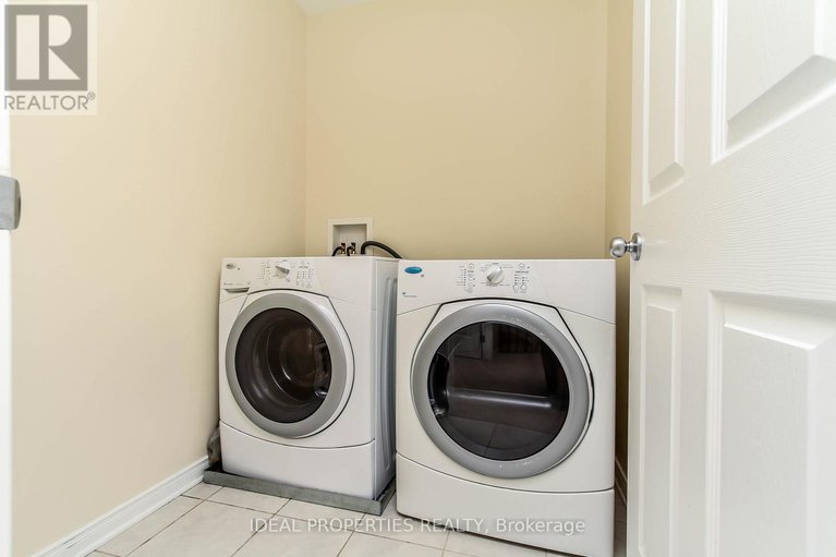 28714023/565-pepperville-crescent-n/emerald-meadowstrailwest/ottawa/ontario/K2M0E6_26
