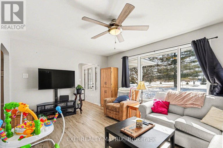 29433670/528-keatley-road/kinburn/ottawa/ontario/K7S3G7_5