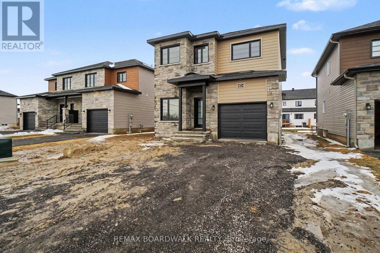 29490953/404-falcon-lane/village-of-russell/russell/ontario/K4R1E5_3