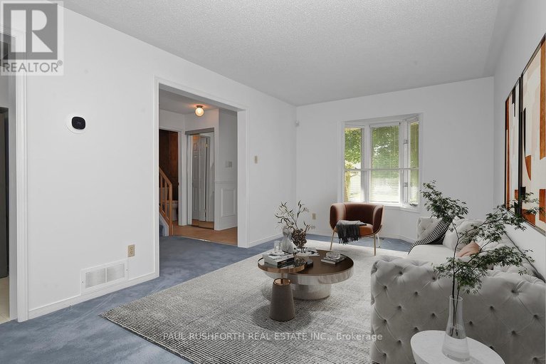 28591928/299-tompkins-avenue/bilberry-creekqueenswood-heights/ottawa/ontario/K1E3X3_5