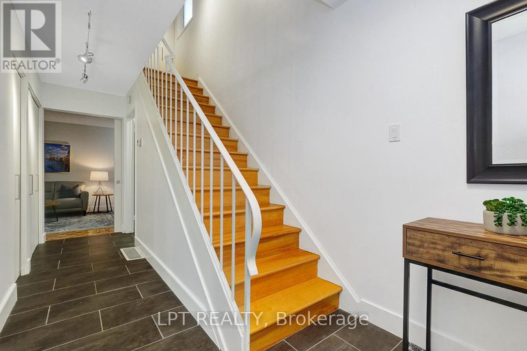 28412774/236-3310-southgate-road/south-keys/ottawa/ontario/K1V8X4_6