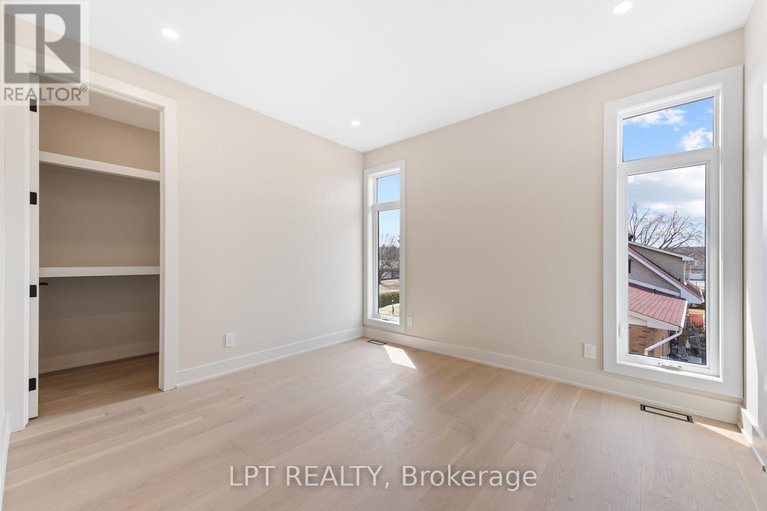 29686739/400-ashbee-court/manotick-village-manotick-estates/ottawa/ontario/K4M0A8_34