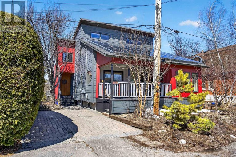 29617139/424-lochaber-avenue/westboro-west/ottawa/ontario/K2A0A6_1