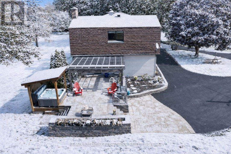 29241299/3172-8th-line-road/metcalfe/ottawa/ontario/K0A2P0_27