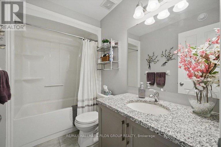 29300164/637-robert-street/town-of-rockland/clarence-rockland/ontario/K4K0J8_15