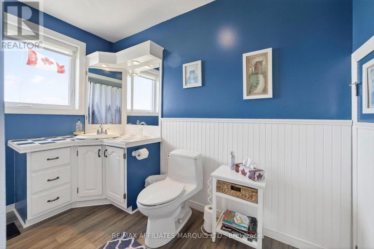 29638282/18604-mcgillivray-road/south-glengarry-charlottenburgh-twp/south-glengarry/ontario/K0C1S0_25