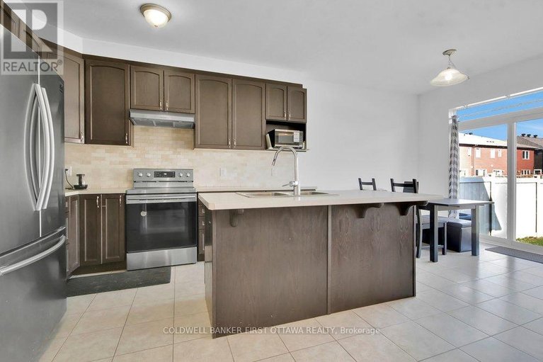 29649584/4852-abbott-street-e/emerald-meadowstrailwest/ottawa/ontario/K2S1E7_11