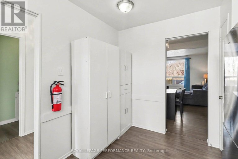 29450116/307-1441-palmerston-drive/carson-grove/ottawa/ontario/K1J8N9_14