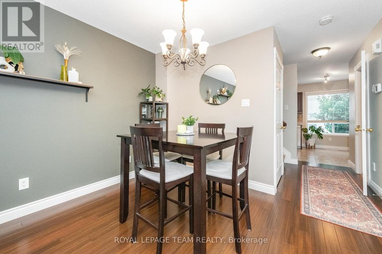 28874351/126-wharhol-private/westcliffe-estates/ottawa/ontario/K2H1G6_7