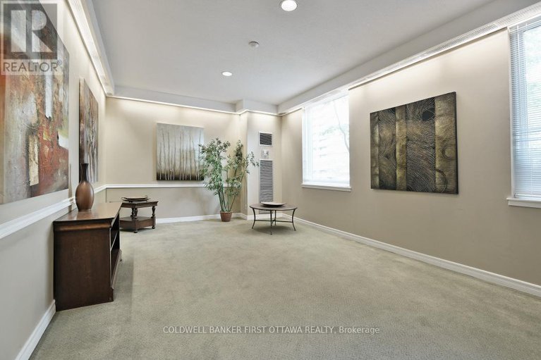 29326516/1107-1100-ambleside-drive/woodroffe/ottawa/ontario/K2B8G6_29