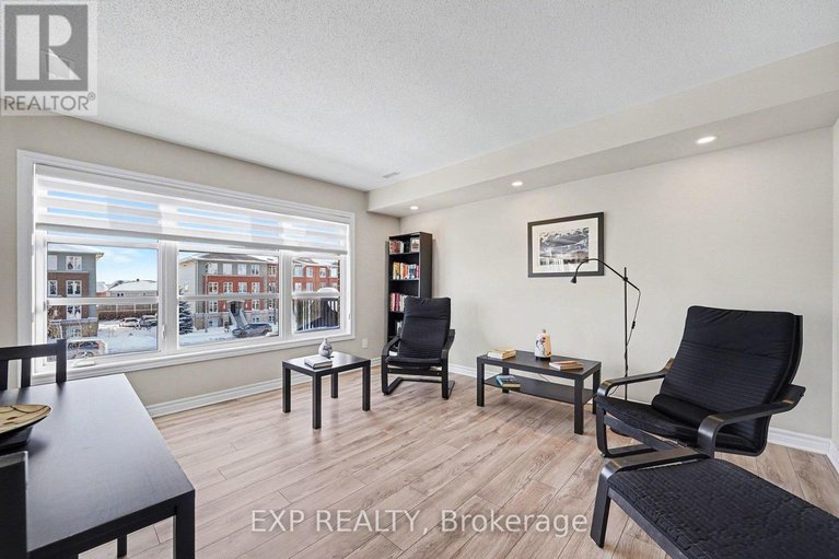 29311745/735-chapman-mills-drive/strandherd/ottawa/ontario/K2J5X2_4