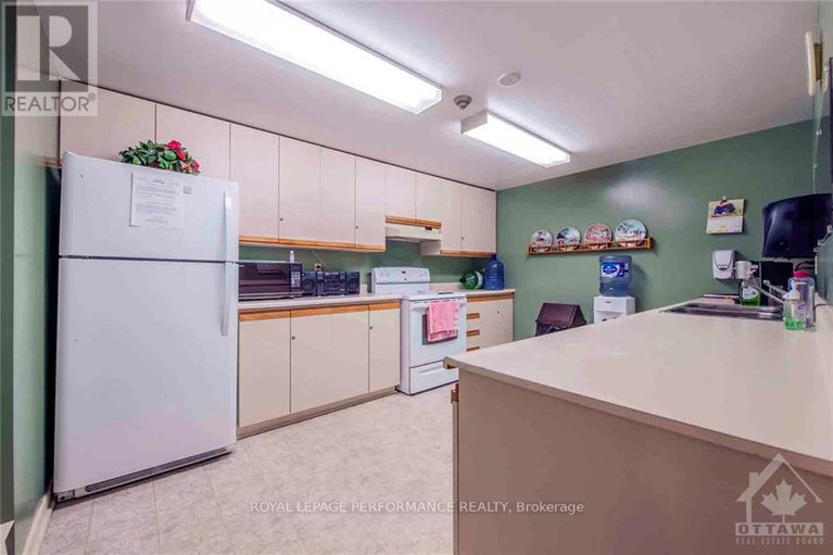 29167594/903-200-lafontaine-avenue/vanier/ottawa/ontario/K1L8K8_31