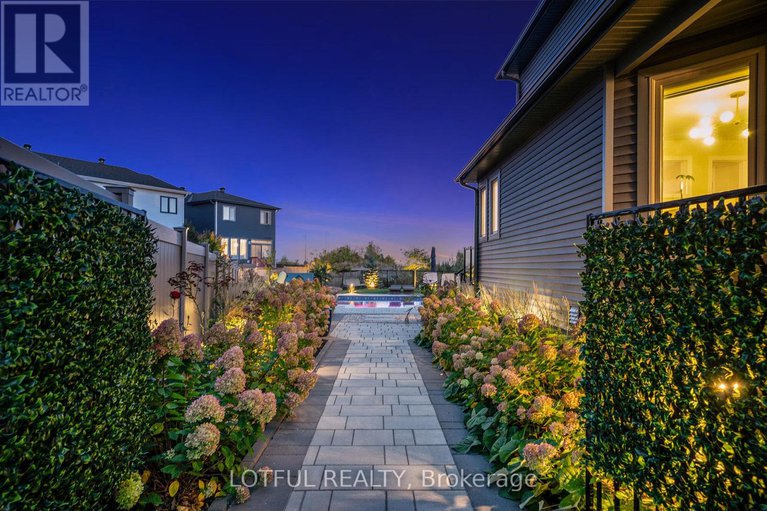 28946318/71-aridus-crescent/remainder-of-stittsville-area/ottawa/ontario/K2S2L3_27