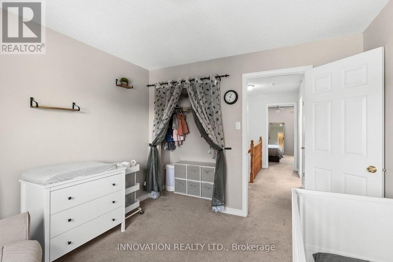 28524483/3-kathleen-crescent/stittsville-central/ottawa/ontario/K2S1L6_21