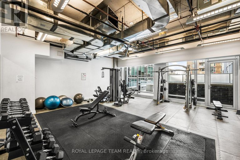 29177134/1110-111-champagne-avenue-s/west-centre-town/ottawa/ontario/K1S5V3_22