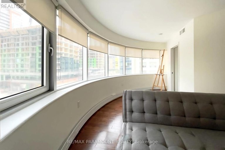 29041246/404-234-rideau-street/sandy-hill/ottawa/ontario/K1W5X8_12