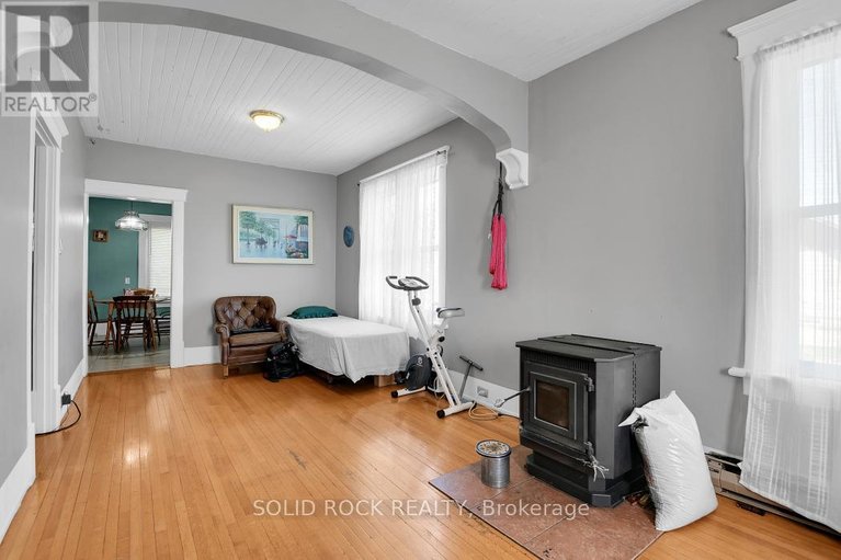 29625820/11049-gilmour-road/south-dundas-matilda-twp/south-dundas/ontario/K0E1C0_9