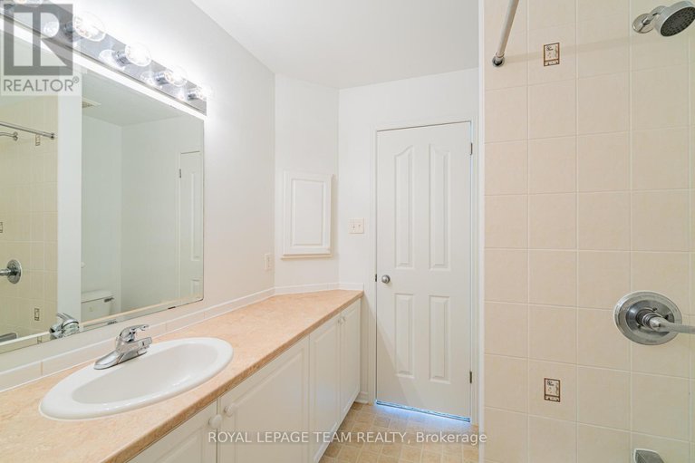 29363921/313-bryarton-street/chapel-hill/ottawa/ontario/K1C7R5_37