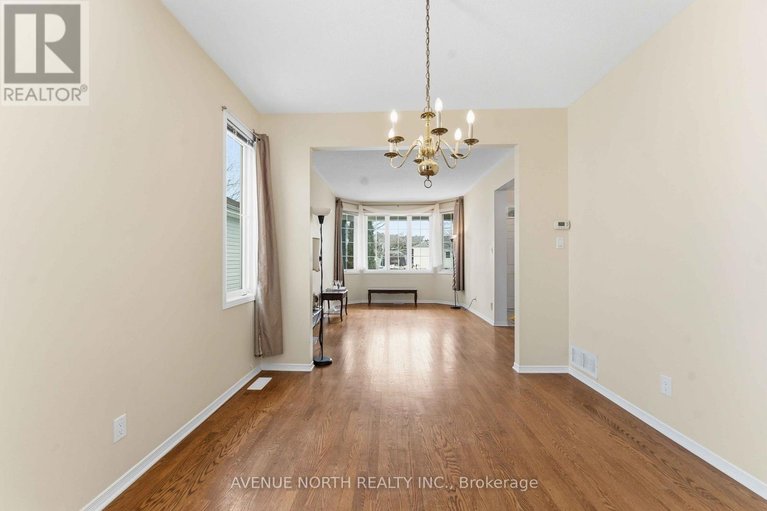 29591014/1838-mccallum-drive/fallingbrookgardenway-south/ottawa/ontario/K4A3S9_19