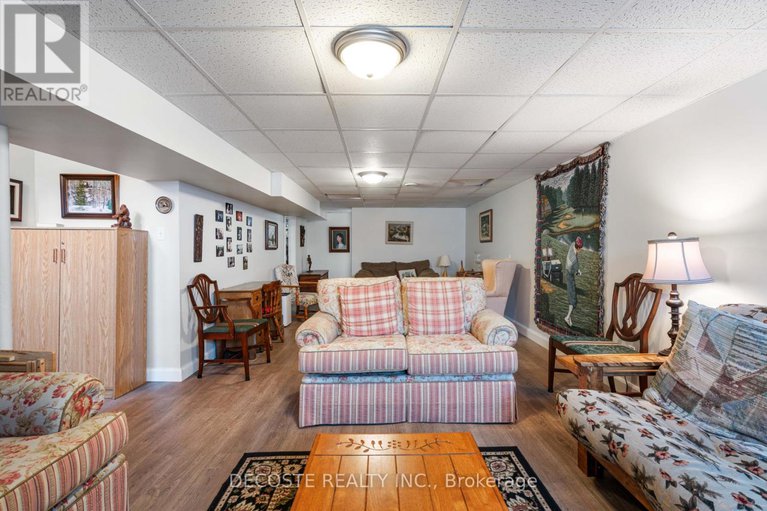 28940828/137-park-avenue/alexandria/north-glengarry/ontario/K0C1A0_19