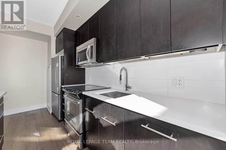 29231851/717-360-patricia-avenue/westboro-south/ottawa/ontario/K1Z0A8_8