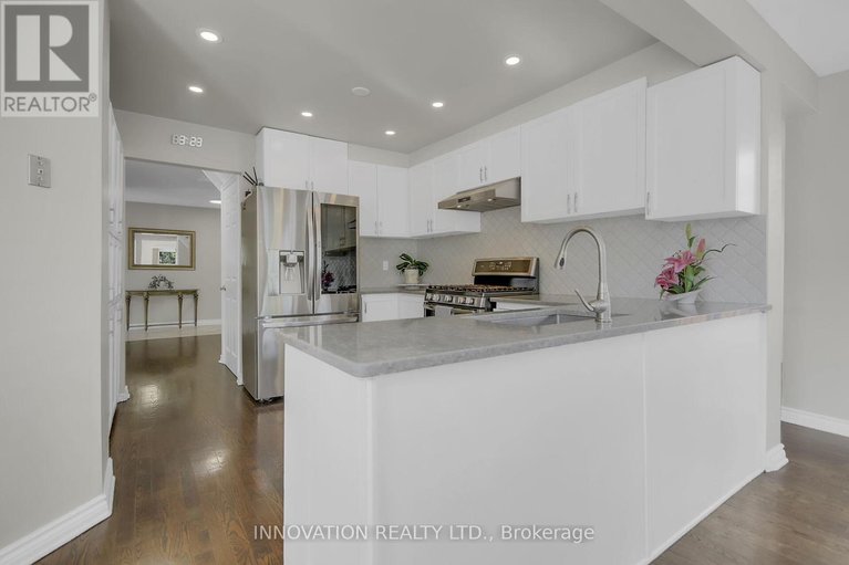 29284984/76-chickasaw-crescent/bridlewood/ottawa/ontario/K2M1M7_9