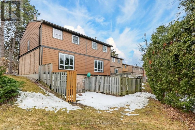 29566260/10-6265-castille-court/convent-glen-south/ottawa/ontario/K1C1X4_49