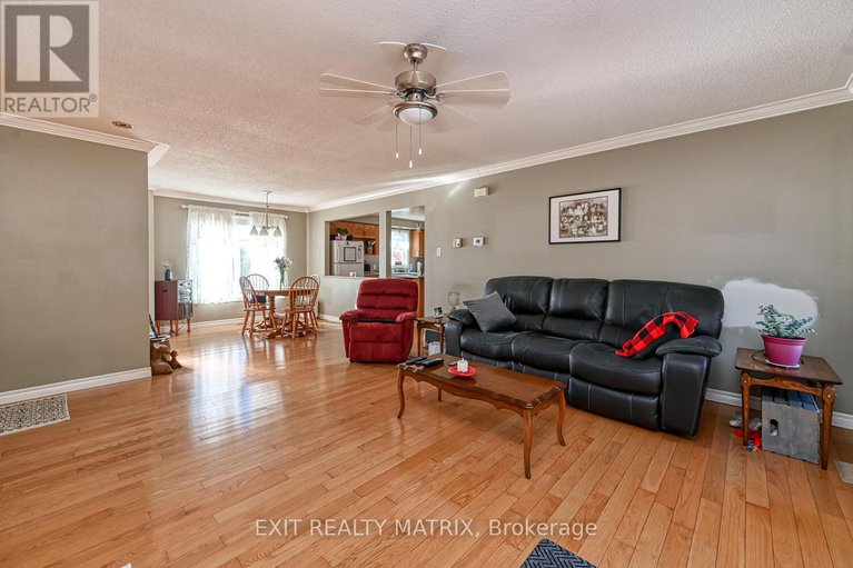 28940721/7719-lawrence-street/vernon/ottawa/ontario/K0A3J0_5