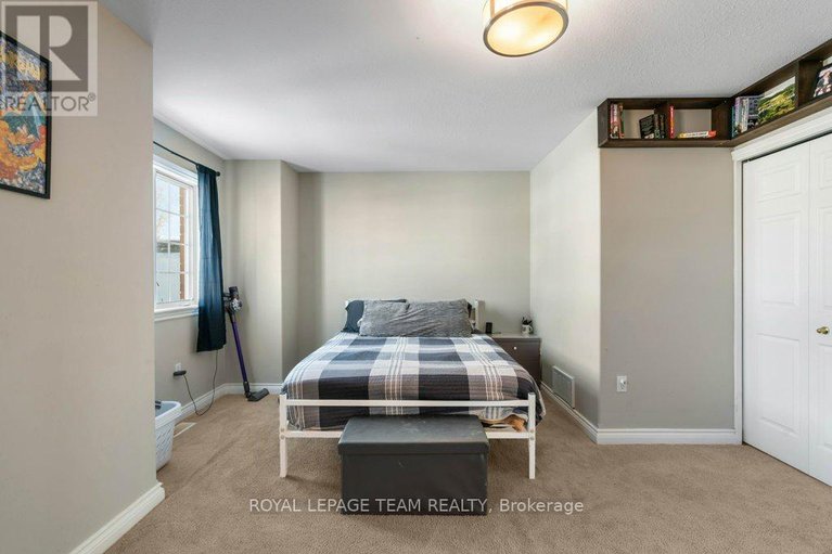 29275894/537-victoria-street/winchester/north-dundas/ontario/K0C2K0_18