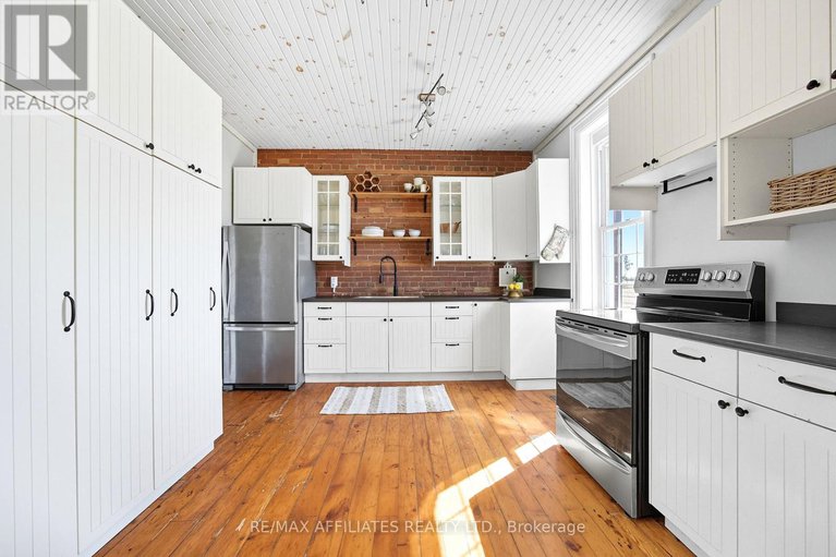 28894376/3155-drummond-con-8a-road/drummond-n-elmsley-drummond-twp/drummondnorth-elmsley/ontario/K0G1A0_6