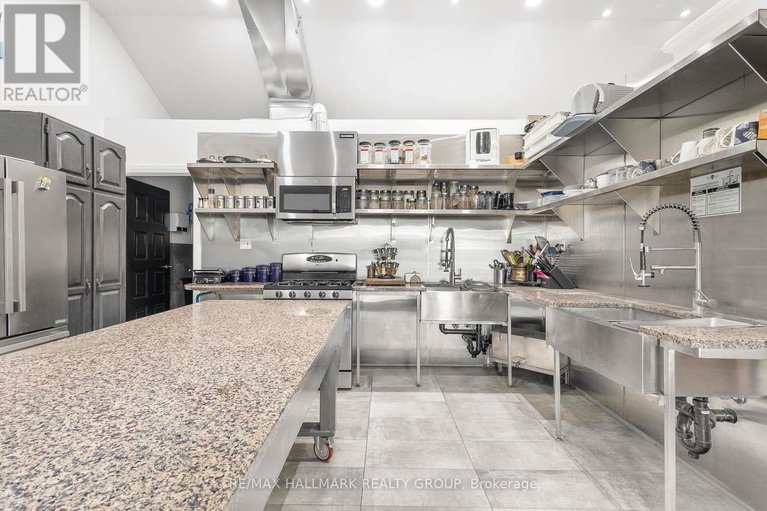 29448919/3838-kenyon-dam-road/north-glengarry-kenyon-twp/north-glengarry/ontario/K0C1A0_19