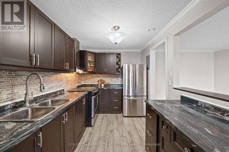 29001155/913-1505-baseline-road/copeland-park/ottawa/ontario/K2C3L4_17