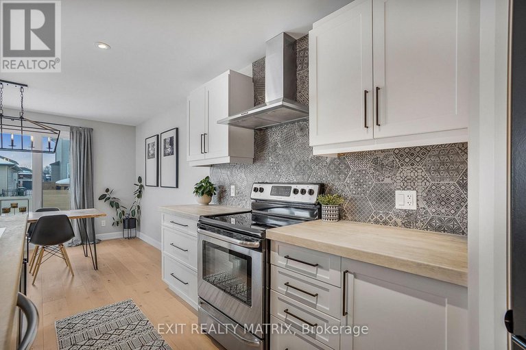 29245537/450-provence-avenue/embrun/russell/ontario/K0A1W0_11