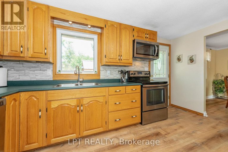 28792797/9-dallaire-crescent/richmond/ottawa/ontario/K0A2Z0_8