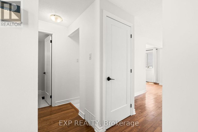 28534648/57-malvern-drive/pheasant-run/ottawa/ontario/K2J1M8_5