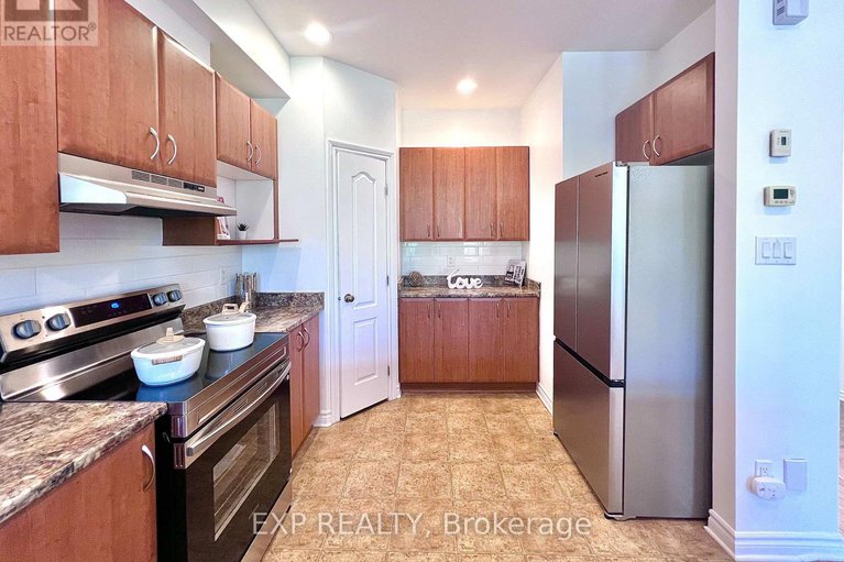 28928312/457-foxhall-way/bridlewood/ottawa/ontario/K2M0G2_13