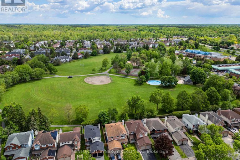 29048187/861-karsh-drive/hunt-club-park/ottawa/ontario/K1G4T9_40