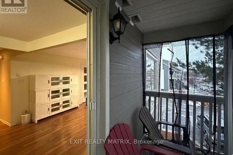 29253228/5b-762-st-andre-drive/hiawatha-parkconvent-glen/ottawa/ontario/K1C4S7_5