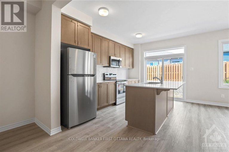 29227987/517-rye-grass-way/half-moon-bay/ottawa/ontario/K2J7A2_10