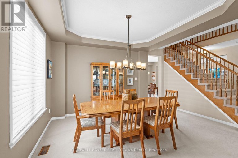 28479231/97-blackshire-circle/stonebridge/ottawa/ontario/K2J5M3_11