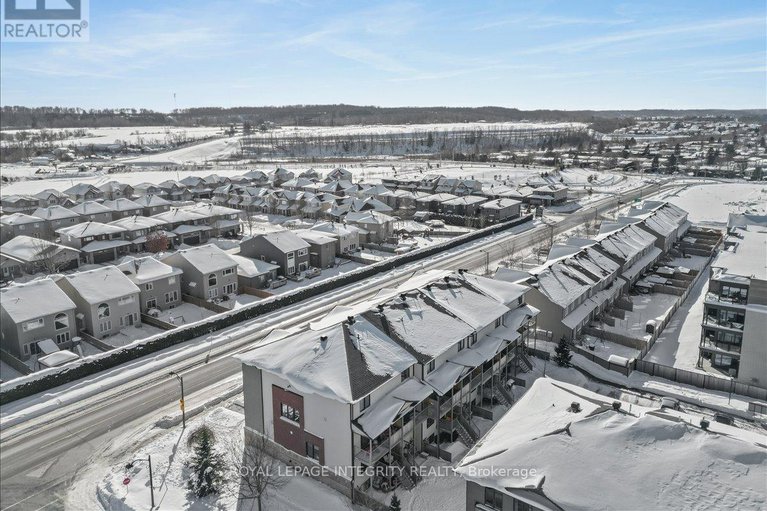 29318065/11-1124-docteur-corbeil-boulevard/town-of-rockland/clarence-rockland/ontario/K4K0G9_32