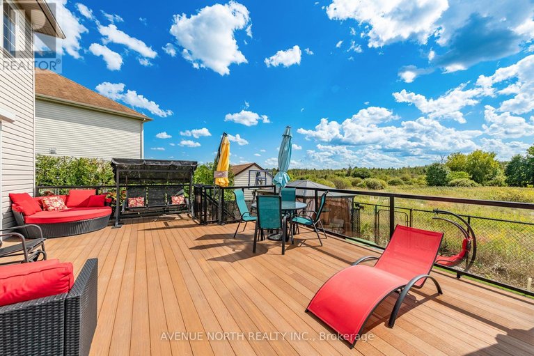 29611479/184-felicity-crescent/mer-bleuebradley-estatesanderson-park/ottawa/ontario/K1W0C2_47