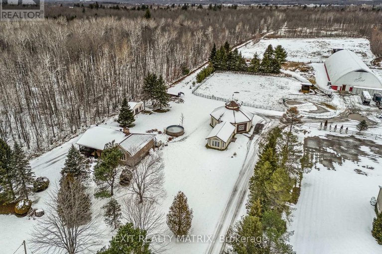 28707413/3245-pattee-road/east-hawkesbury-twp/east-hawkesbury/ontario/K6A2R2_8